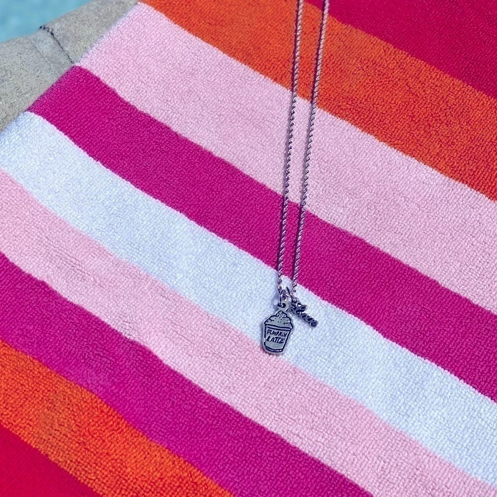 NECKLACE Pumpkin Latte 🧡W/Love Accent ~ NWT